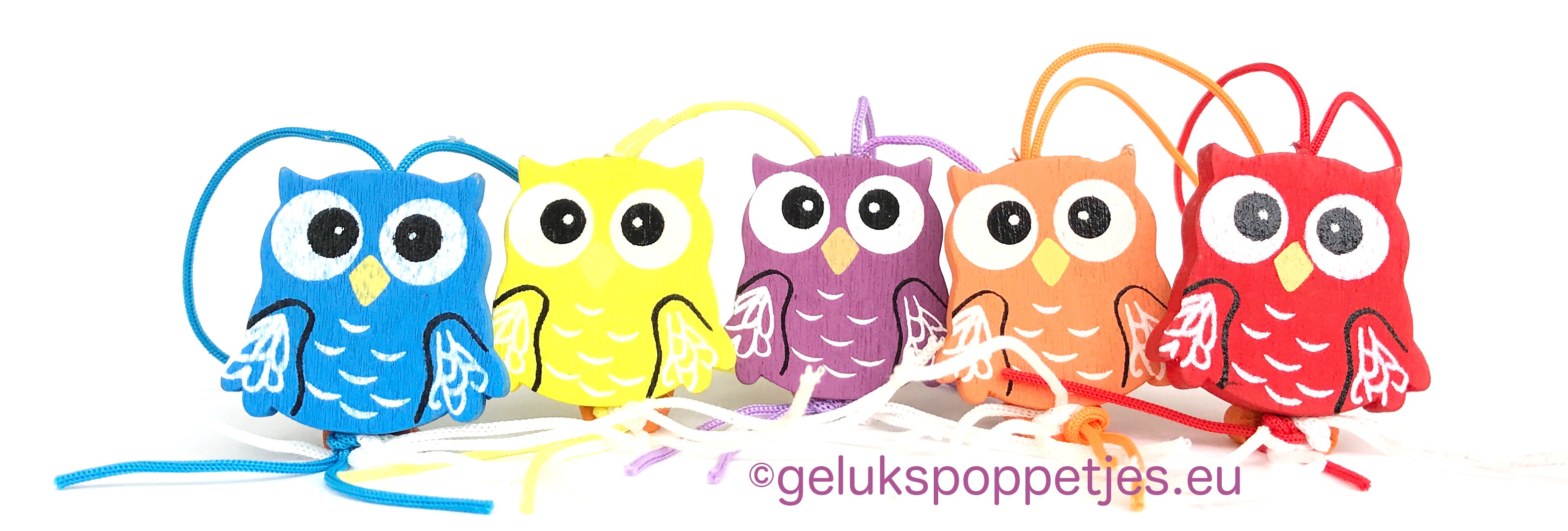 Name keychain with flat lucky owl