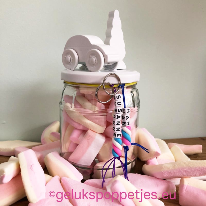 Thank you keychain with twisted bacon lucky charm