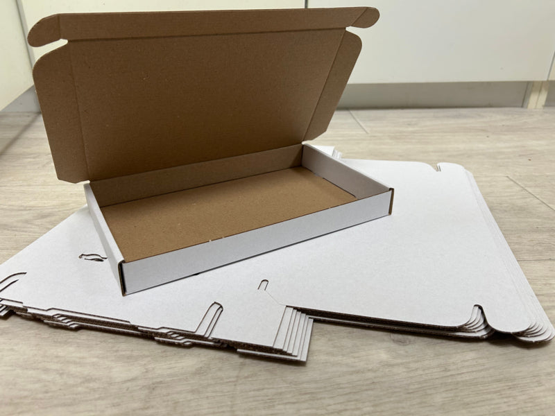 Letterbox box with top flap (10 pieces)