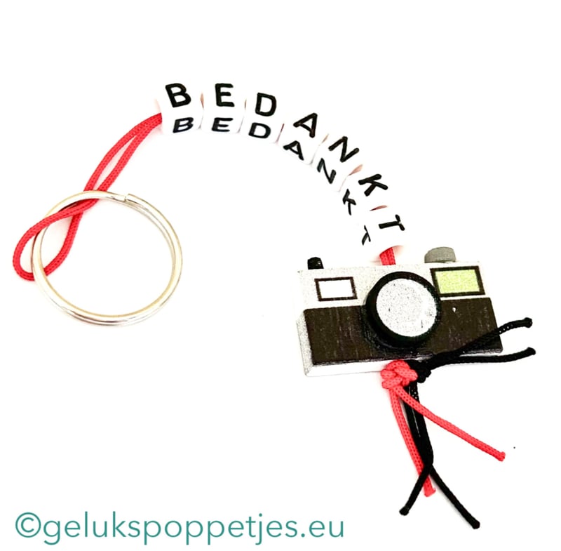 Thank you keychain with lucky charm camera